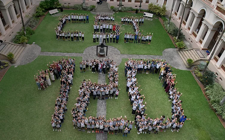 2023 Alunos e colaboradores perfilam a composição em homenagem aos 120 anos do CSI