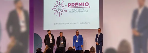 Educador do Noturno conquista 3º lugar no Prêmio Professor Transformador