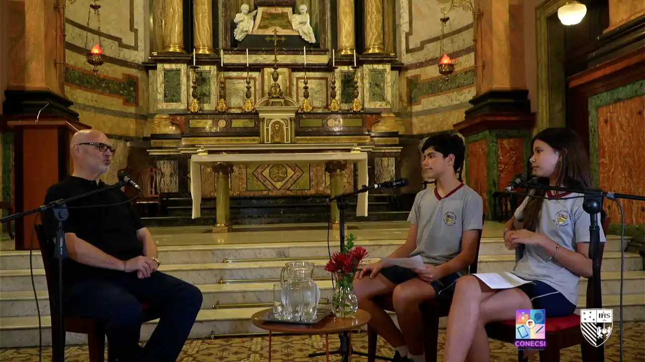 Lançamento do videocast “Papo de Mestre” valoriza protagonismo estudantil e reconhece a excelência dos educadores do CSI